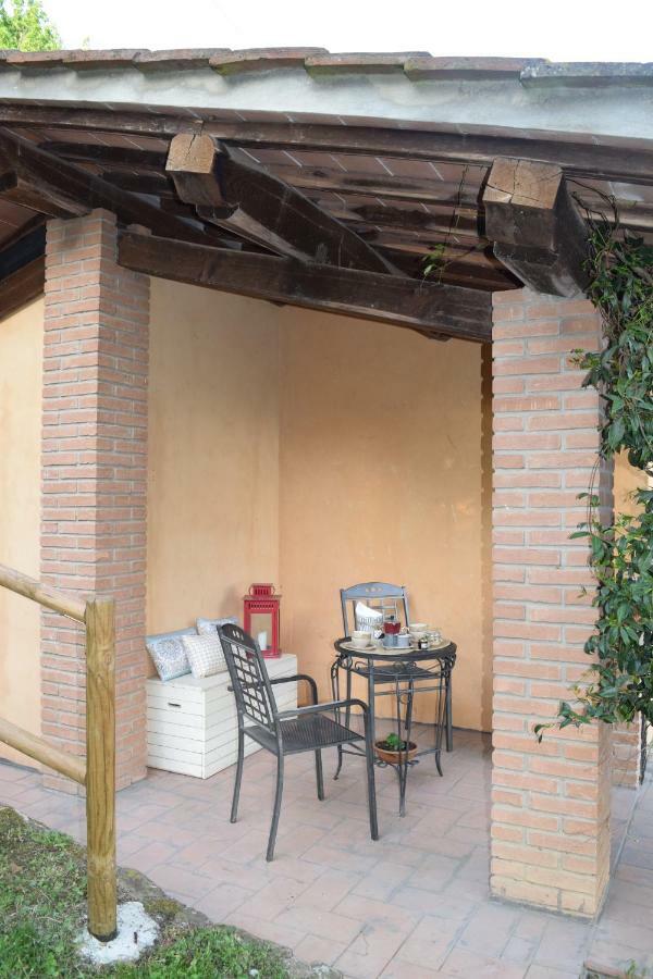 Willa La Casa Sui Colli Uzzano Zewnętrze zdjęcie